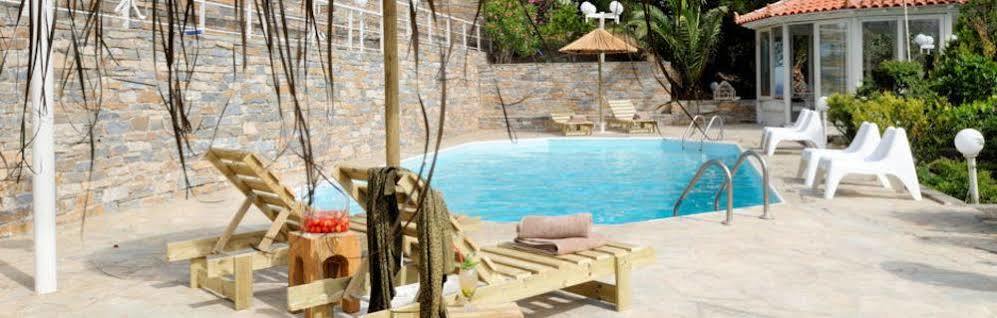 Kymothoi Rooms & Pool Bar ガブリオン エクステリア 写真